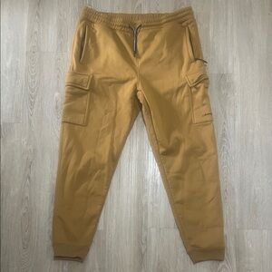 Men's Tan Cargo Jogger Pants